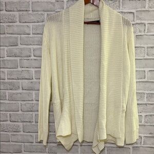 TROVARÉ Cream Knit long sleeve drape Cardigan, size large